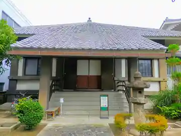 総持院の本殿・本堂