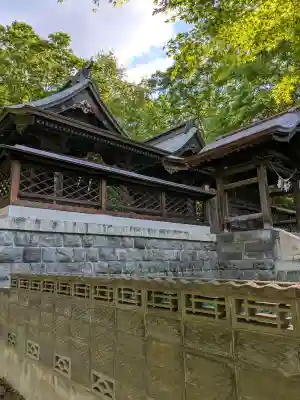 鳥海月山両所宮の{uncategorized: "未分類", other: "その他", undefined: "問題あり", building: "その他建物", grave: "お墓", sacred_gate: "鳥居", guardian: "狛犬", statue: "像", buddha: "仏像", history: "歴史", nature: "自然", garden: "庭園", animal: "動物", pagoda: "塔", temizu: "手水舎", mountain_gate: "山門・神門", sanctuary: "本殿・本堂", subordinate: "末社・摂社", art: "芸術", scenery: "景色", jizo: "地蔵", ema: "絵馬", goshuin: "御朱印", omikuji: "おみくじ", items: "授与品その他", amulet: "お守り", goshuincho: "御朱印帳", eats: "食事", festival: "お祭り", votive_dance: "神楽", shichigosan: "七五三参", wedding: "結婚式", experience: "体験その他", initially: "初詣", around: "周辺", anti_infection: "感染症対策"}
