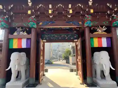 光明院の山門・神門