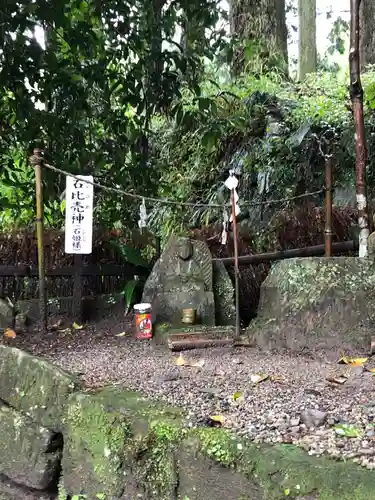 巖島神社の末社