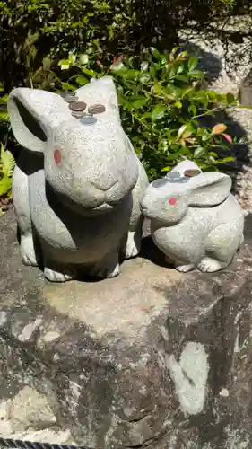 岡崎神社の狛犬