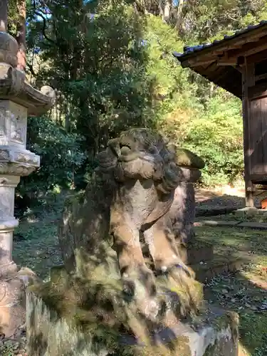 熊野神社の狛犬