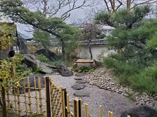 薬師院の庭園