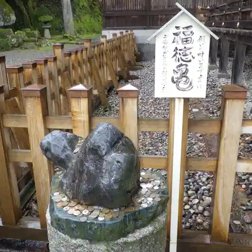 宇倍神社の狛犬