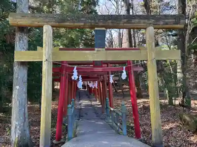 新屋山神社(山梨県)