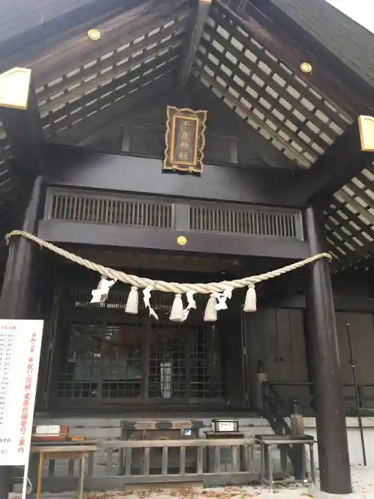 千歳神社の本殿・本堂