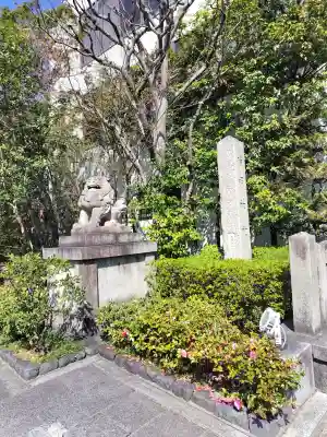 晴明神社の{uncategorized: "未分類", other: "その他", undefined: "問題あり", building: "その他建物", grave: "お墓", sacred_gate: "鳥居", guardian: "狛犬", statue: "像", buddha: "仏像", history: "歴史", nature: "自然", garden: "庭園", animal: "動物", pagoda: "塔", temizu: "手水舎", mountain_gate: "山門・神門", sanctuary: "本殿・本堂", subordinate: "末社・摂社", art: "芸術", scenery: "景色", jizo: "地蔵", ema: "絵馬", goshuin: "御朱印", omikuji: "おみくじ", items: "授与品その他", amulet: "お守り", goshuincho: "御朱印帳", eats: "食事", festival: "お祭り", votive_dance: "神楽", shichigosan: "七五三参", wedding: "結婚式", experience: "体験その他", initially: "初詣", around: "周辺", anti_infection: "感染症対策"}