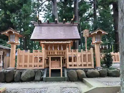 大崎八幡宮の末社・摂社