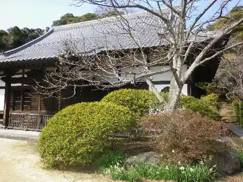 浄光明寺の本殿・本堂