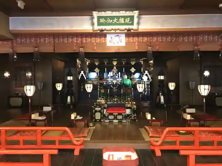 瑜伽山蓮台寺の本殿・本堂