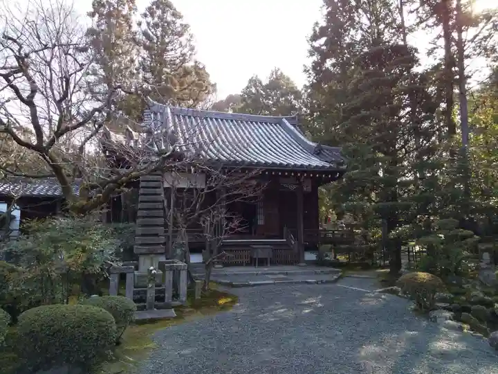 一條殿 新善光寺の本殿・本堂