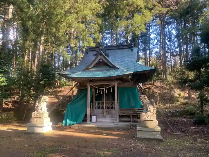 戸神社の{uncategorized: "未分類", other: "その他", undefined: "問題あり", building: "その他建物", grave: "お墓", sacred_gate: "鳥居", guardian: "狛犬", statue: "像", buddha: "仏像", history: "歴史", nature: "自然", garden: "庭園", animal: "動物", pagoda: "塔", temizu: "手水舎", mountain_gate: "山門・神門", sanctuary: "本殿・本堂", subordinate: "末社・摂社", art: "芸術", scenery: "景色", jizo: "地蔵", ema: "絵馬", goshuin: "御朱印", omikuji: "おみくじ", items: "授与品その他", amulet: "お守り", goshuincho: "御朱印帳", eats: "食事", festival: "お祭り", votive_dance: "神楽", shichigosan: "七五三参", wedding: "結婚式", experience: "体験その他", initially: "初詣", around: "周辺", anti_infection: "感染症対策"}