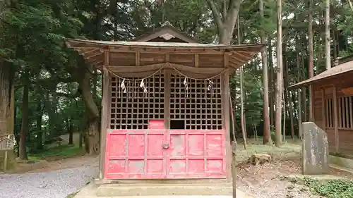 間々田八幡宮の末社