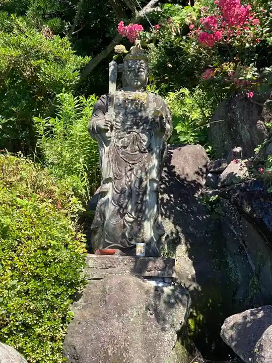 夜明観音の仏像