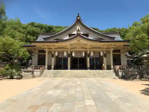 湊川神社の本殿・本堂