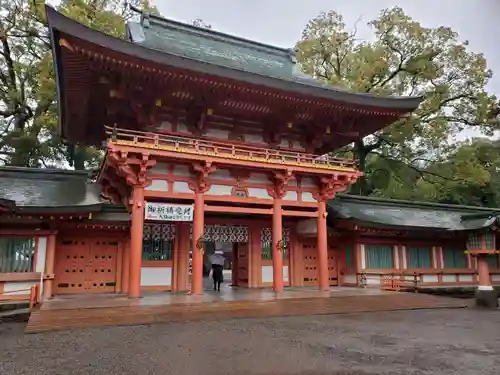 武蔵一宮氷川神社の山門