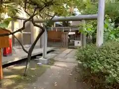 仲町氷川神社の鳥居