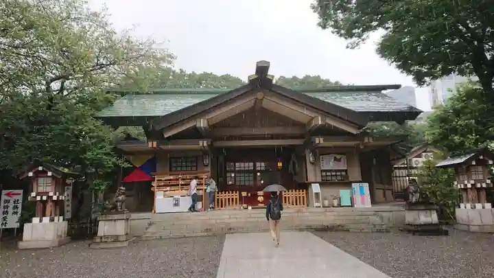 東郷神社の本殿・本堂