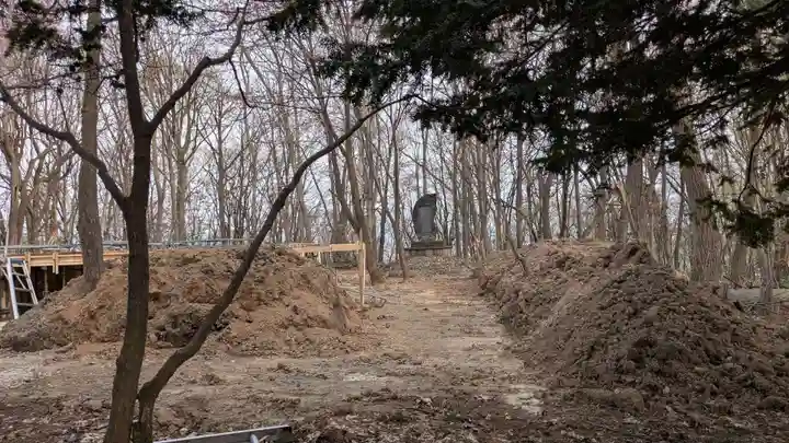 鷹栖神社の庭園