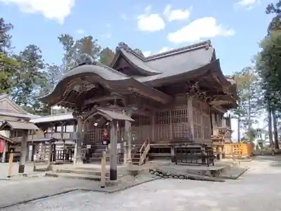 大川上美良布神社の本殿・本堂