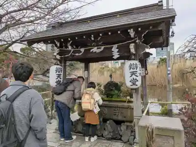 寛永寺不忍池弁天堂の手水舎