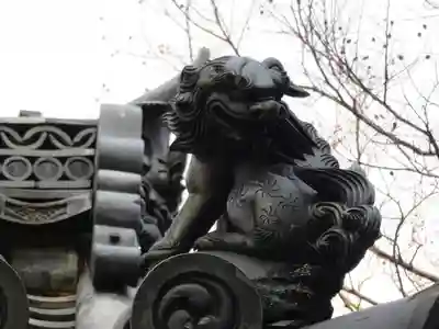 瑞春院の山門・神門