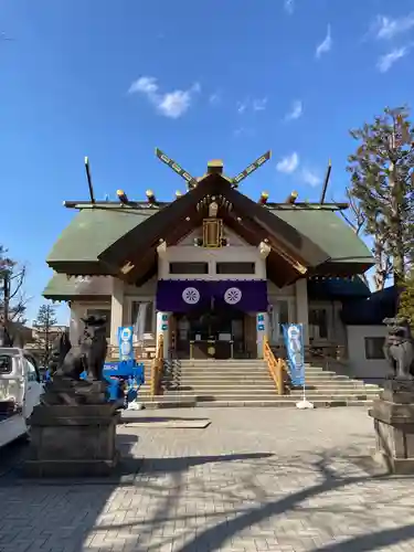 烈々布神社の本殿