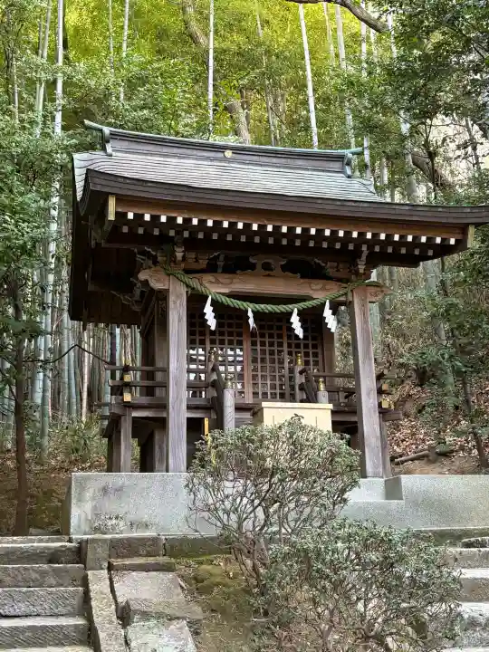 武州柿生琴平神社の{uncategorized: "未分類", other: "その他", undefined: "問題あり", building: "その他建物", grave: "お墓", sacred_gate: "鳥居", guardian: "狛犬", statue: "像", buddha: "仏像", history: "歴史", nature: "自然", garden: "庭園", animal: "動物", pagoda: "塔", temizu: "手水舎", mountain_gate: "山門・神門", sanctuary: "本殿・本堂", subordinate: "末社・摂社", art: "芸術", scenery: "景色", jizo: "地蔵", ema: "絵馬", goshuin: "御朱印", omikuji: "おみくじ", items: "授与品その他", amulet: "お守り", goshuincho: "御朱印帳", eats: "食事", festival: "お祭り", votive_dance: "神楽", shichigosan: "七五三参", wedding: "結婚式", experience: "体験その他", initially: "初詣", around: "周辺", anti_infection: "感染症対策"}