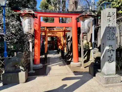 花園稲荷神社の鳥居