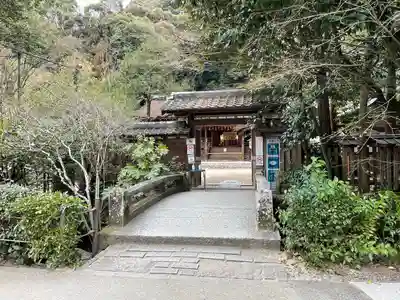 宇治上神社の山門・神門