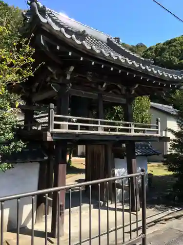 徳性寺の山門・神門