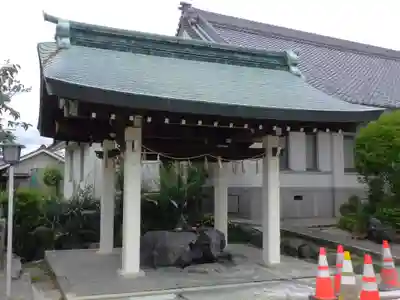 白鳥神社の手水舎