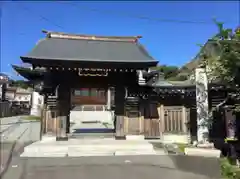 蓮久寺の山門