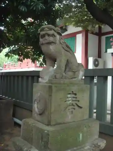 徳持神社の狛犬