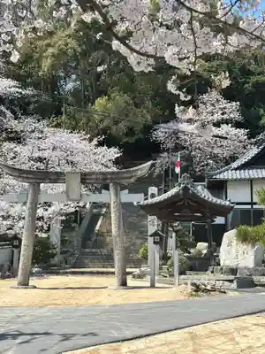 勝岡八幡神社(愛媛県)