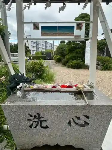 諏訪神社の手水舎