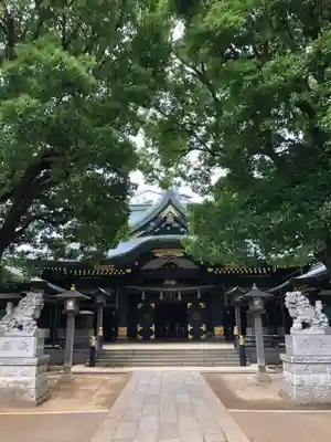 穴八幡宮の本殿・本堂