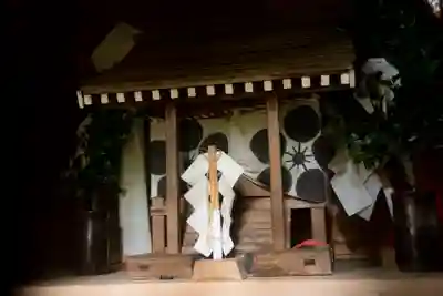 中社五斎神社の末社・摂社