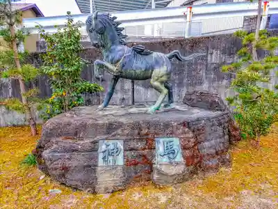 青衾社(北方町)の狛犬