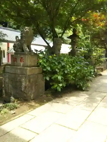 大宝八幡宮の{uncategorized: "未分類", other: "その他", undefined: "問題あり", building: "その他建物", grave: "お墓", sacred_gate: "鳥居", guardian: "狛犬", statue: "像", buddha: "仏像", history: "歴史", nature: "自然", garden: "庭園", animal: "動物", pagoda: "塔", temizu: "手水舎", mountain_gate: "山門・神門", sanctuary: "本殿・本堂", subordinate: "末社・摂社", art: "芸術", scenery: "景色", jizo: "地蔵", ema: "絵馬", goshuin: "御朱印", omikuji: "おみくじ", items: "授与品その他", amulet: "お守り", goshuincho: "御朱印帳", eats: "食事", festival: "お祭り", votive_dance: "神楽", shichigosan: "七五三参", wedding: "結婚式", experience: "体験その他", initially: "初詣", around: "周辺", anti_infection: "感染症対策"}