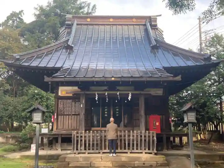 尉殿神社の本殿・本堂