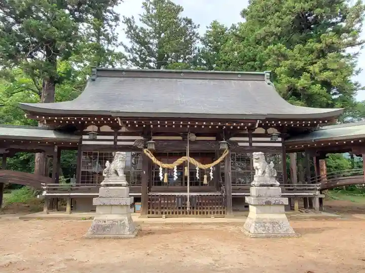 建部神社の本殿・本堂