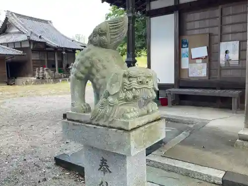 勝手神社の{uncategorized: "未分類", other: "その他", undefined: "問題あり", building: "その他建物", grave: "お墓", sacred_gate: "鳥居", guardian: "狛犬", statue: "像", buddha: "仏像", history: "歴史", nature: "自然", garden: "庭園", animal: "動物", pagoda: "塔", temizu: "手水舎", mountain_gate: "山門・神門", sanctuary: "本殿・本堂", subordinate: "末社・摂社", art: "芸術", scenery: "景色", jizo: "地蔵", ema: "絵馬", goshuin: "御朱印", omikuji: "おみくじ", items: "授与品その他", amulet: "お守り", goshuincho: "御朱印帳", eats: "食事", festival: "お祭り", votive_dance: "神楽", shichigosan: "七五三参", wedding: "結婚式", experience: "体験その他", initially: "初詣", around: "周辺", anti_infection: "感染症対策"}
