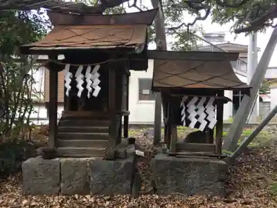 建岡神社の末社・摂社