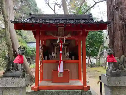 奥石神社の末社