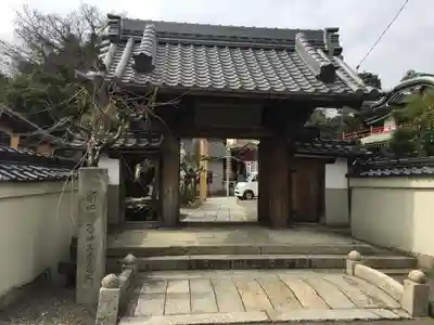 蓮花院の山門・神門