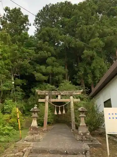 熊野神社の鳥居