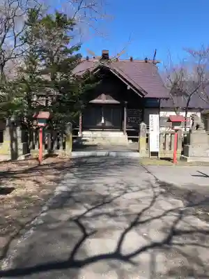 石狩八幡神社の{uncategorized: "未分類", other: "その他", undefined: "問題あり", building: "その他建物", grave: "お墓", sacred_gate: "鳥居", guardian: "狛犬", statue: "像", buddha: "仏像", history: "歴史", nature: "自然", garden: "庭園", animal: "動物", pagoda: "塔", temizu: "手水舎", mountain_gate: "山門・神門", sanctuary: "本殿・本堂", subordinate: "末社・摂社", art: "芸術", scenery: "景色", jizo: "地蔵", ema: "絵馬", goshuin: "御朱印", omikuji: "おみくじ", items: "授与品その他", amulet: "お守り", goshuincho: "御朱印帳", eats: "食事", festival: "お祭り", votive_dance: "神楽", shichigosan: "七五三参", wedding: "結婚式", experience: "体験その他", initially: "初詣", around: "周辺", anti_infection: "感染症対策"}