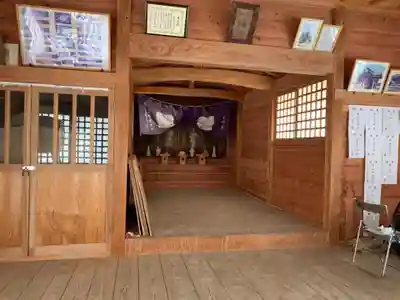 八幡神社の本殿・本堂