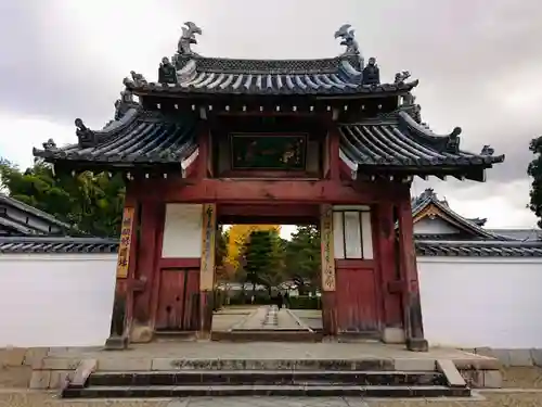 萬福寺の山門・神門